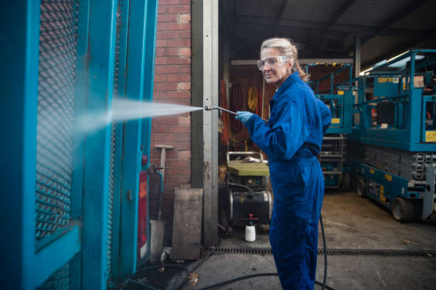 Best Concrete Pressure Washing  in Manitou Springs, CO